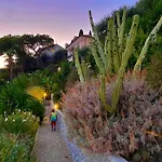 Botanic Garden Calandre شقة *