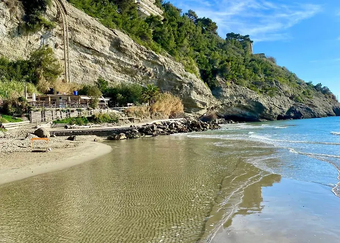 Botanic Garden Calandre Apartament *